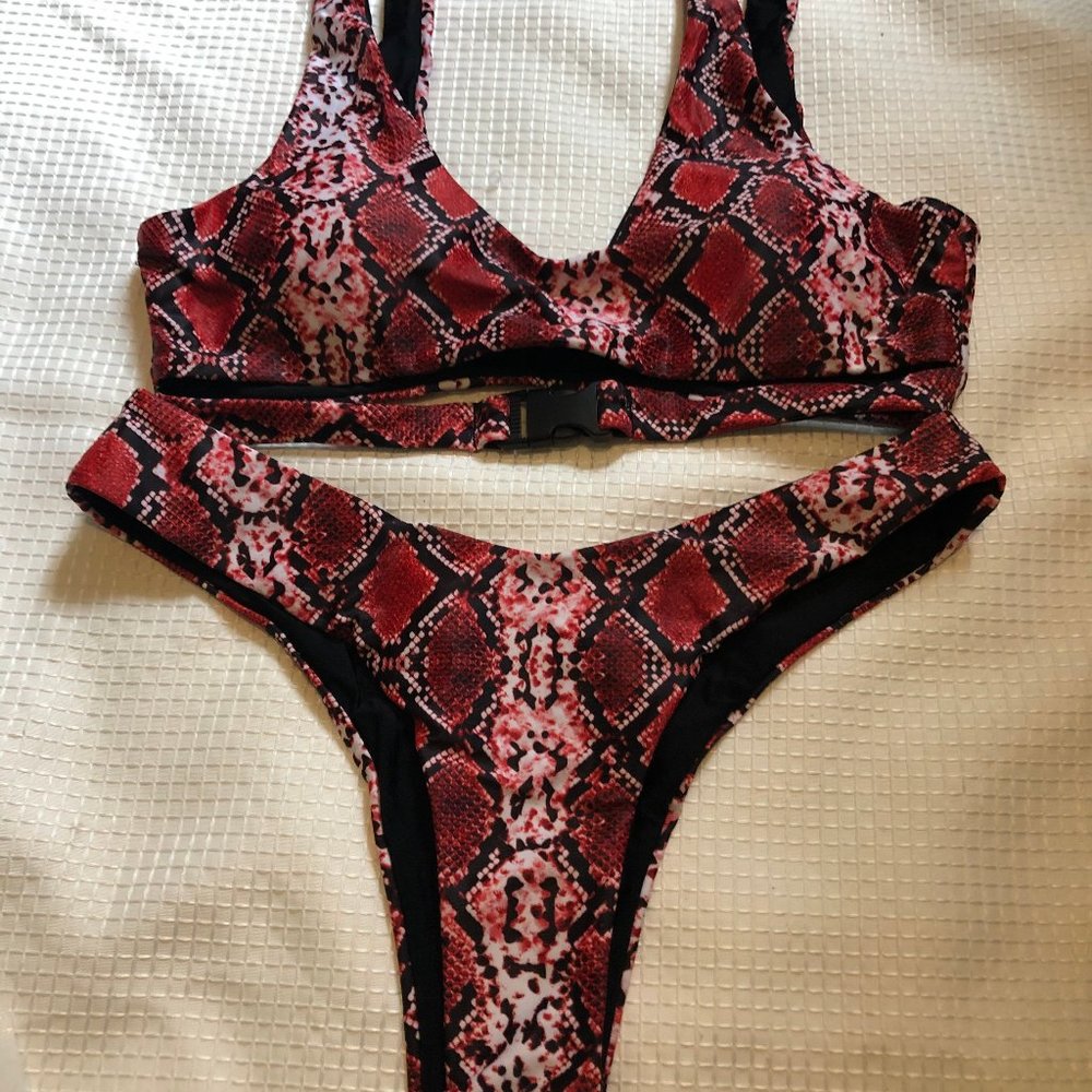 ZAFUL Snakeskin Animal Print Buckle Bikini Set